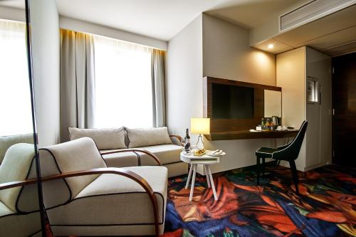 Habitación Superior - 1 cama grande del hotel Inx Design. Foto 5