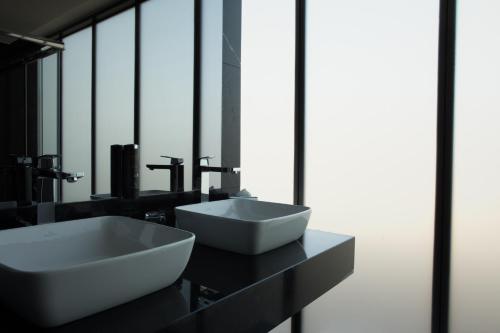 Suite Horizon con terraza del hotel Inx Design. Foto 6