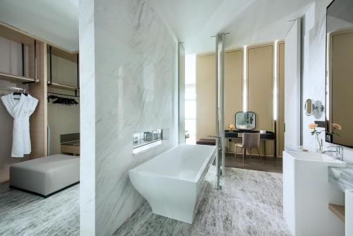 Junior Suite (King bed) del hotel Sofitel Foshan