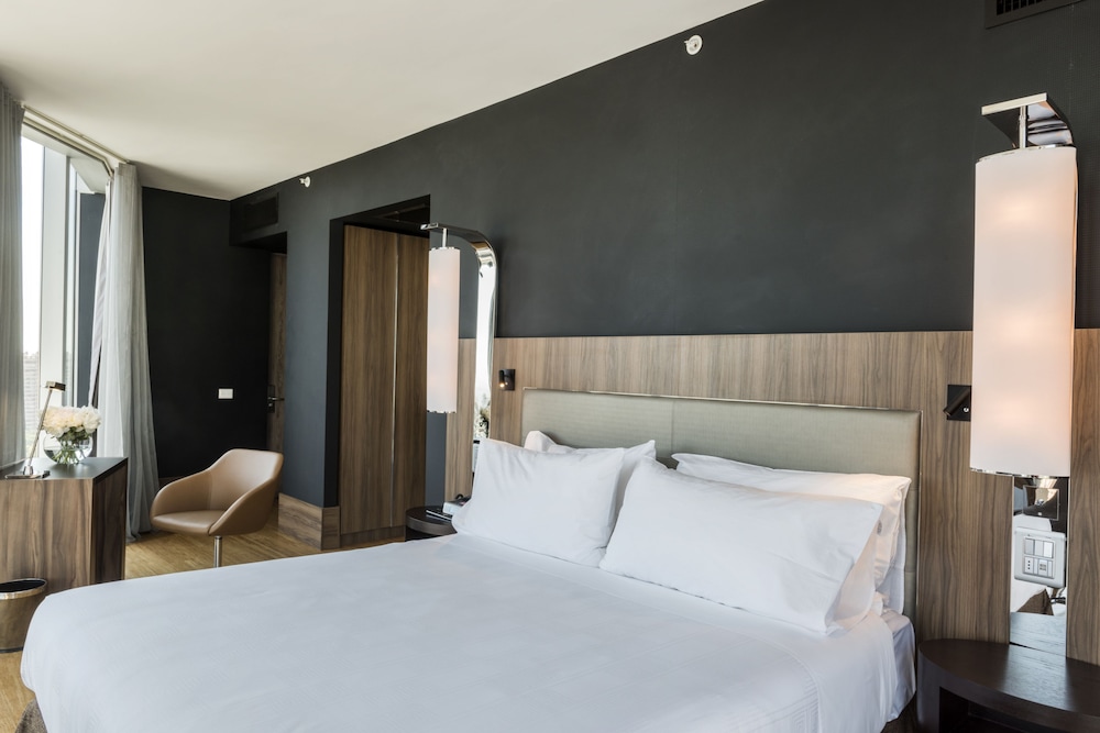 Suite superior, 1 cama de matrimonio grande (CORNER) del hotel Icon. Foto 1