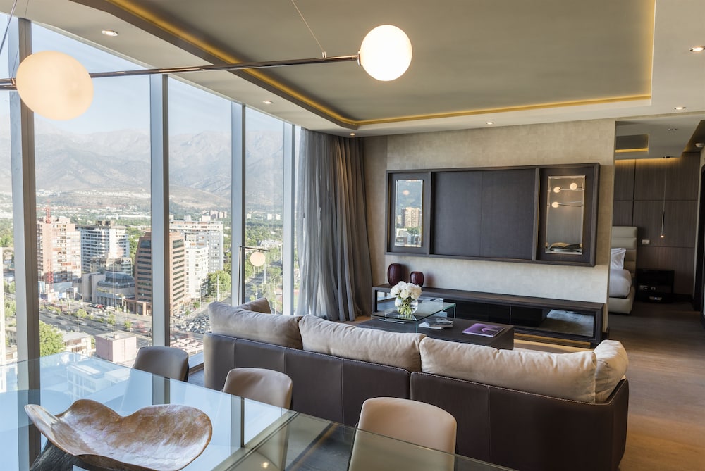 Suite Premium, 1 cama de matrimonio grande (MASTER) del hotel Icon. Foto 4