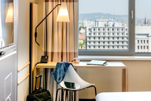 Habitación Doble del hotel Ibis Wien Hauptbahnhof. Foto 6