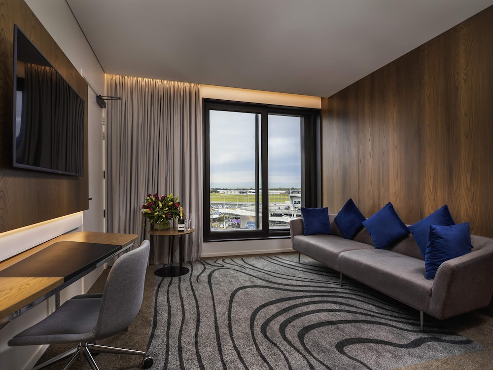 Suite con 1 Cama King del hotel NOVOTEL CHRISTCHURCH AIRPORT. Foto 5