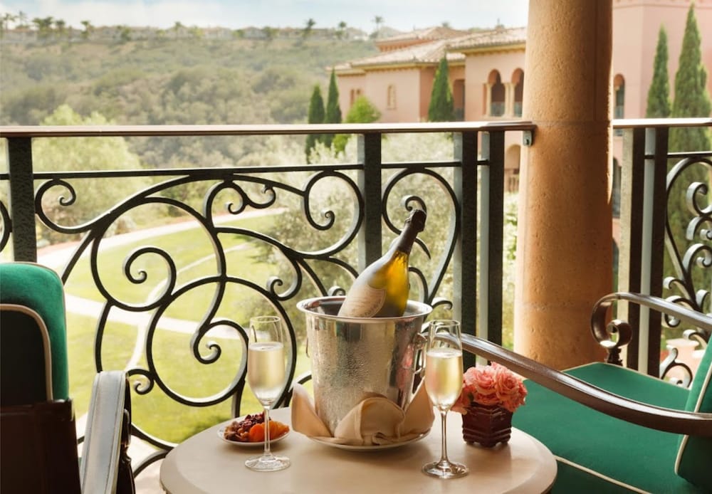 Deluxe Veranda, 1 cama King del hotel Fairmont Grand Del Mar. Foto 4