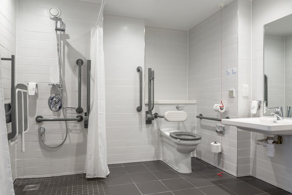 Habitación estándar, 1 cama doble, accesible para personas con discapacidad del hotel Holiday Inn Express Dublin City Centre, An Ihg. Foto 3