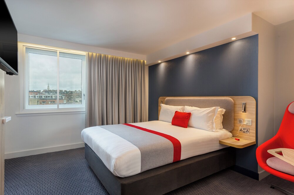 Habitación estándar, 1 cama doble, vistas a la ciudad del hotel Holiday Inn Express Dublin City Centre, An Ihg. Foto 23