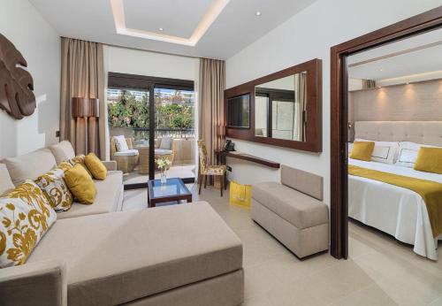 Suite Senior del hotel GF Victoria