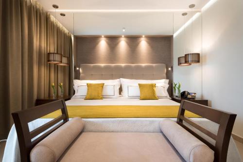 Suite Senior Premium del hotel GF Victoria. Foto 1