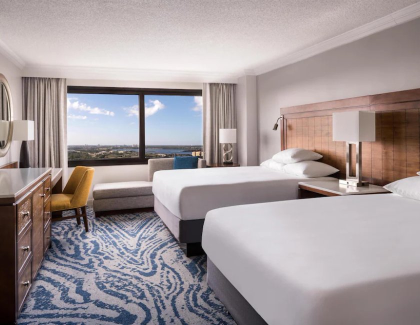 Habitación, 2 camas de matrimonio, balcón del hotel Hyatt Regency Orlando