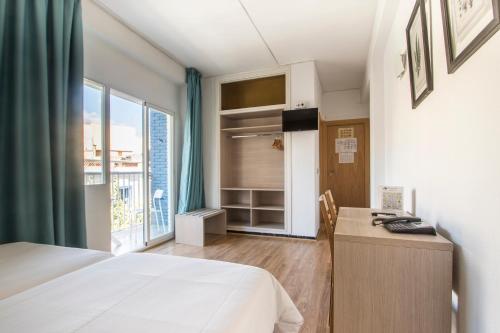 Habitación doble con balcón del hotel Benidorm City Olympia