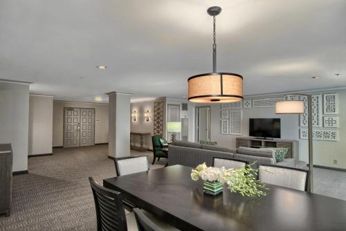 Suite de 2 dormitorios - No fumadores del hotel Doubletree by Hilton at the Entrance to Universal. Foto 1