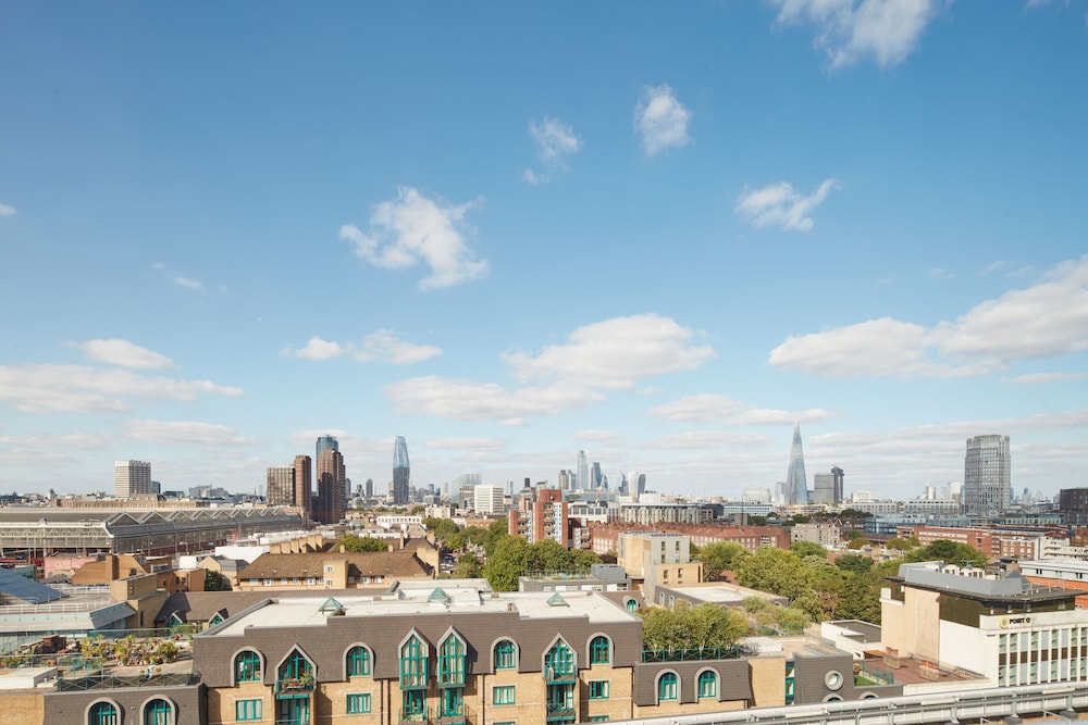 Estudio Premium, 1 cama King, vista a la ciudad del hotel Marlin Waterloo. Foto 8