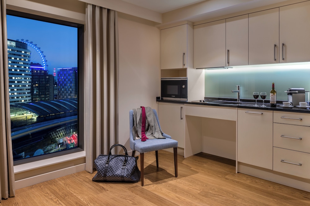 Estudio Premium, 1 cama king, Accesible del hotel Marlin Waterloo. Foto 1