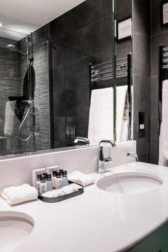 Habitación Doble Superior del hotel The Petersham. Foto 8