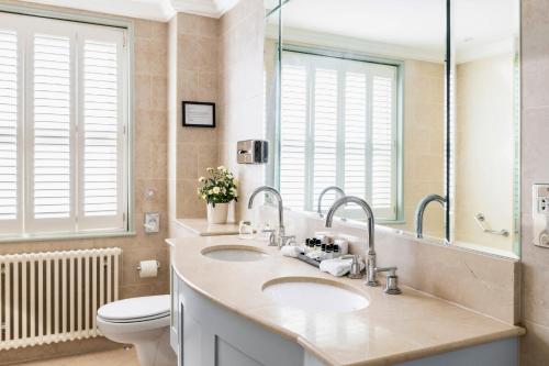 Suite con vistas al río del hotel The Petersham. Foto 10