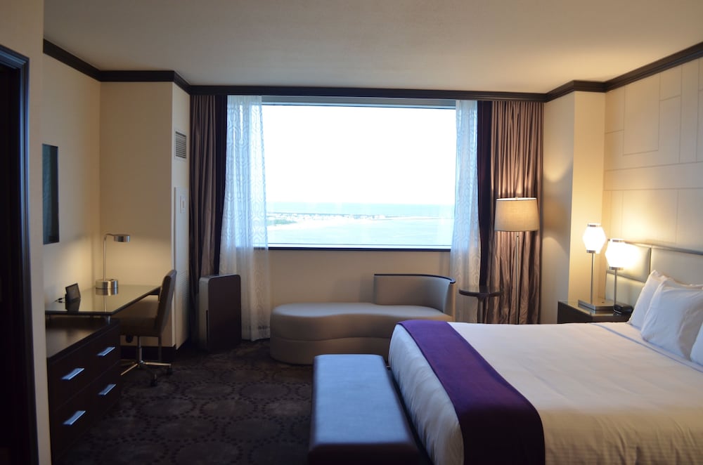 Habitación Premium Torre Laguna, 1 Cama King, No fumadores del hotel Harrah’s Resort Atlantic City– A Caesars Rewards Destination. Foto 3