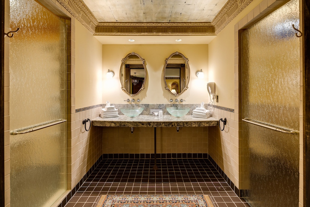 Suite junior, 1 cama de matrimonio grande (House of Blues) del hotel Showboat Atlantic City. Foto 6