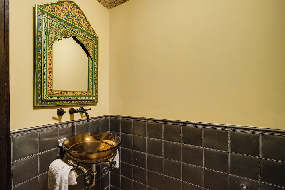 Suite junior, 1 cama de matrimonio grande (House of Blues) del hotel Showboat Atlantic City. Foto 8