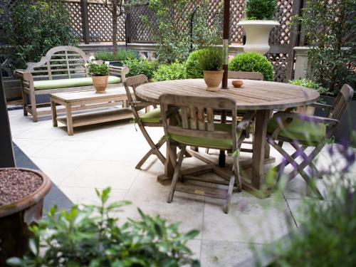 Alojamiento Doble Deluxe con terraza del hotel Batty Langley's. Foto 3