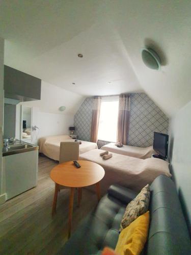 Estudio del hotel Avis Bromley. Foto 9
