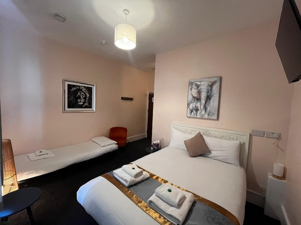 Habitación clásica con 2 camas individuales del hotel United Lodge and Apartments