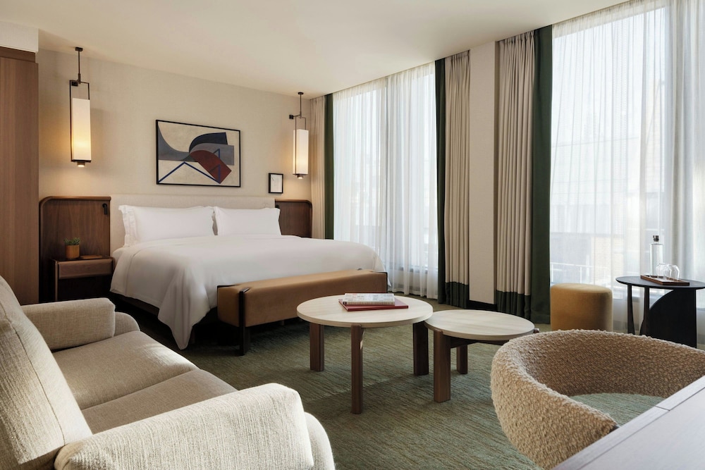 Suite, 1 cama de matrimonio grande, vistas a la ciudad del hotel Montcalm Royal London House, London City. Foto 1