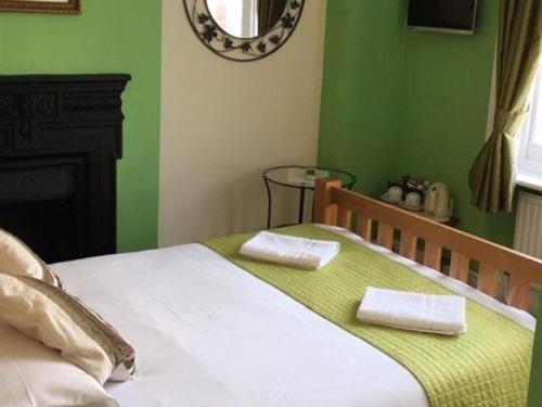 Habitación Doble con baño privado del hotel The Kings Arms