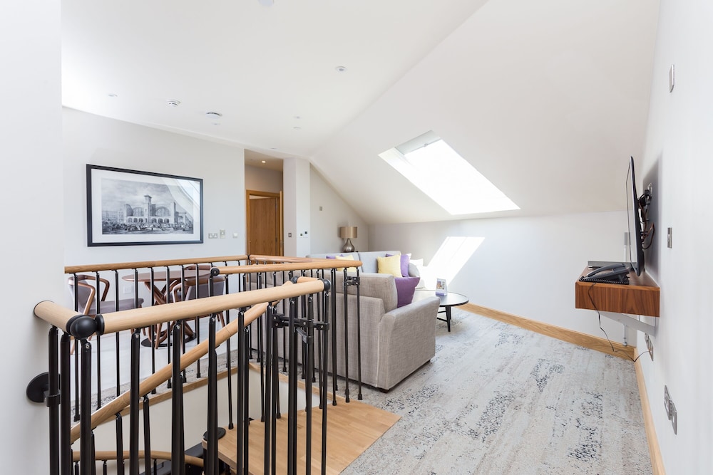 Apartamento superior, 4 habitaciones, accesible para personas con discapacidad del hotel Sanctum London Belsize Road. Foto 9