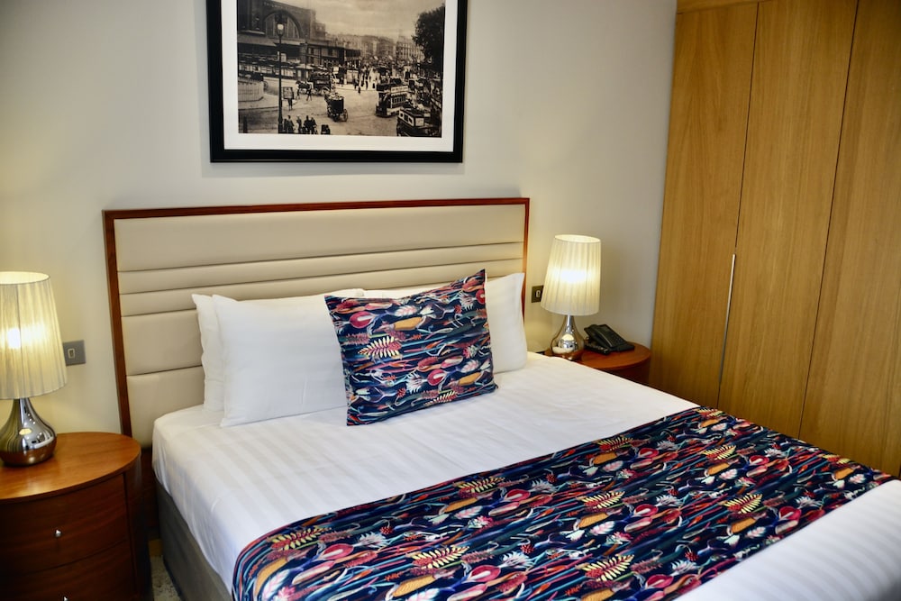 Apartamento Deluxe, 4 habitaciones, accesible para personas con discapacidad del hotel Sanctum London Belsize Road. Foto 9