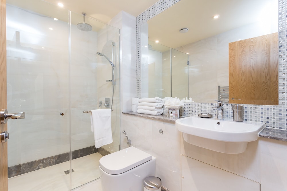 Apartamento Deluxe, 4 habitaciones, accesible para personas con discapacidad del hotel Sanctum London Belsize Road. Foto 28