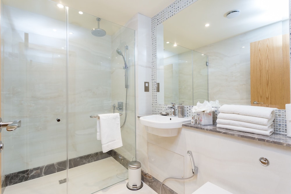Apartamento Deluxe, 4 habitaciones, accesible para personas con discapacidad del hotel Sanctum London Belsize Road. Foto 29