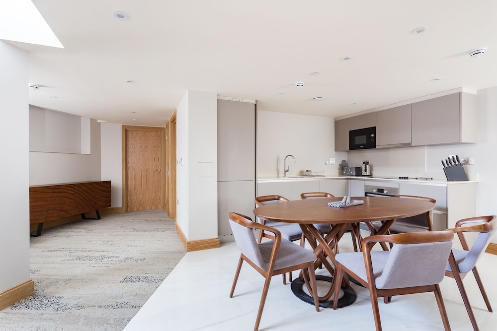 Apartamento de lujo, 4 habitaciones, accesible para personas con discapacidad del hotel Sanctum London Belsize Road. Foto 14