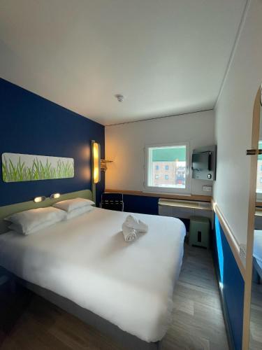 Habitación Clásica con 1 cama doble del hotel ibis budget Belfast City Centre. Foto 7
