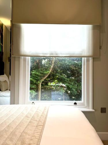 Small Double Room with River View del hotel NOX Richmond. Foto 25