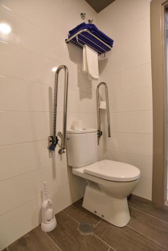 Habitación doble Accesible 1 Cama doble del hotel Tc Doña Luisa. Foto 3