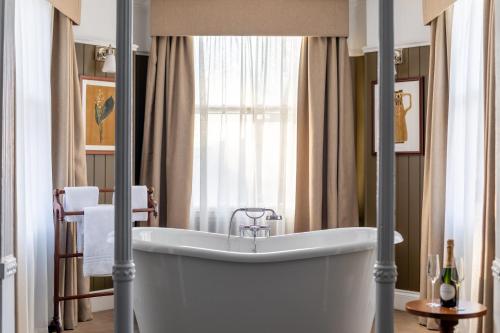 Suite de lujo del hotel The Drayton Court. Foto 8