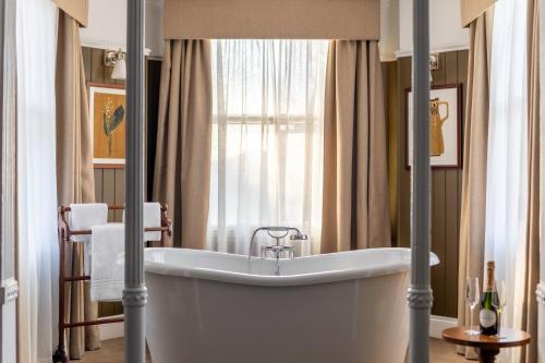 Suite de lujo del hotel The Drayton Court. Foto 9