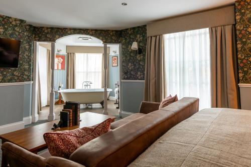 Suite de lujo del hotel The Drayton Court. Foto 13