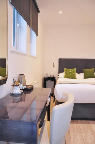Habitación Doble con baño privado del hotel NAP INN. Foto 8
