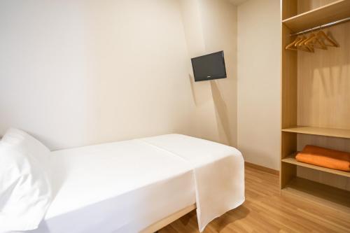 Habitación Triple Superior del hotel Glories. Foto 3