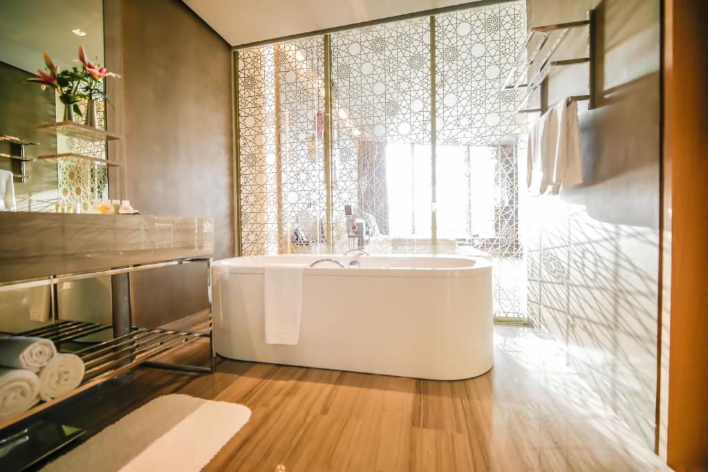 Suite Premium de 2 dormitorios del hotel Rixos Premium Dubai Jbr. Foto 1