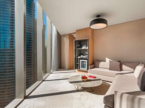Suite Junior del hotel Rixos Premium Dubai Jbr. Foto 3
