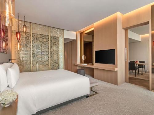 Suite Deluxe de 1 dormitorio del hotel Rixos Premium Dubai Jbr. Foto 3
