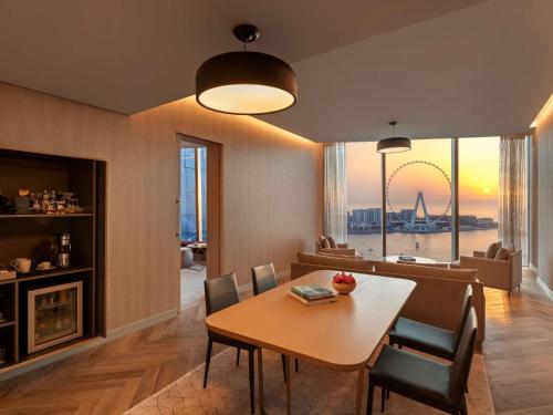 Suite Premium de 1 dormitorio del hotel Rixos Premium Dubai Jbr. Foto 5