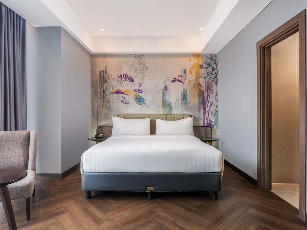 Premier con 1 cama doble del hotel Mercure Jayapura. Foto 3