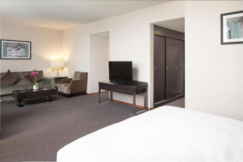 Suite Junior del hotel Doubletree By Hilton Luxembourg. Foto 3