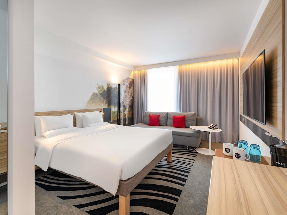 Habitación estándar (Family. 2 adults + 1 child) del hotel Novotel Wien Hauptbahnhof. Foto 3