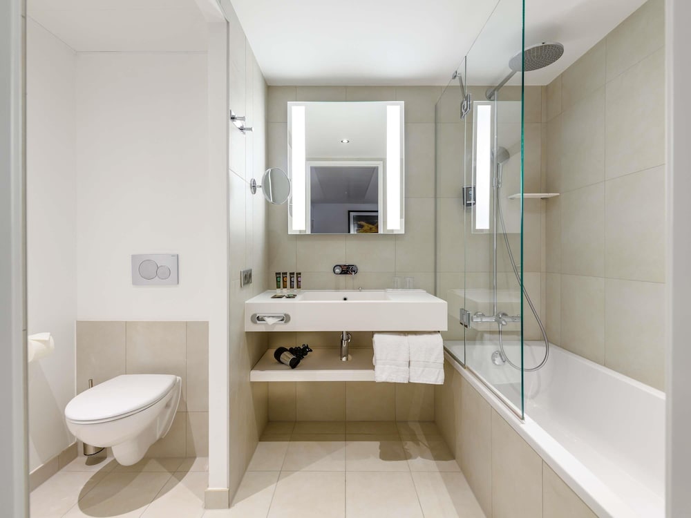 Suite Junior del hotel Novotel Wien Hauptbahnhof. Foto 1