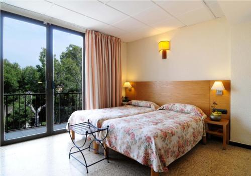 Habitación Doble - 1 o 2 camas del hotel Balear. Foto 3