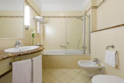 Habitación Doble Clásica del hotel Danubius Astoria City Center